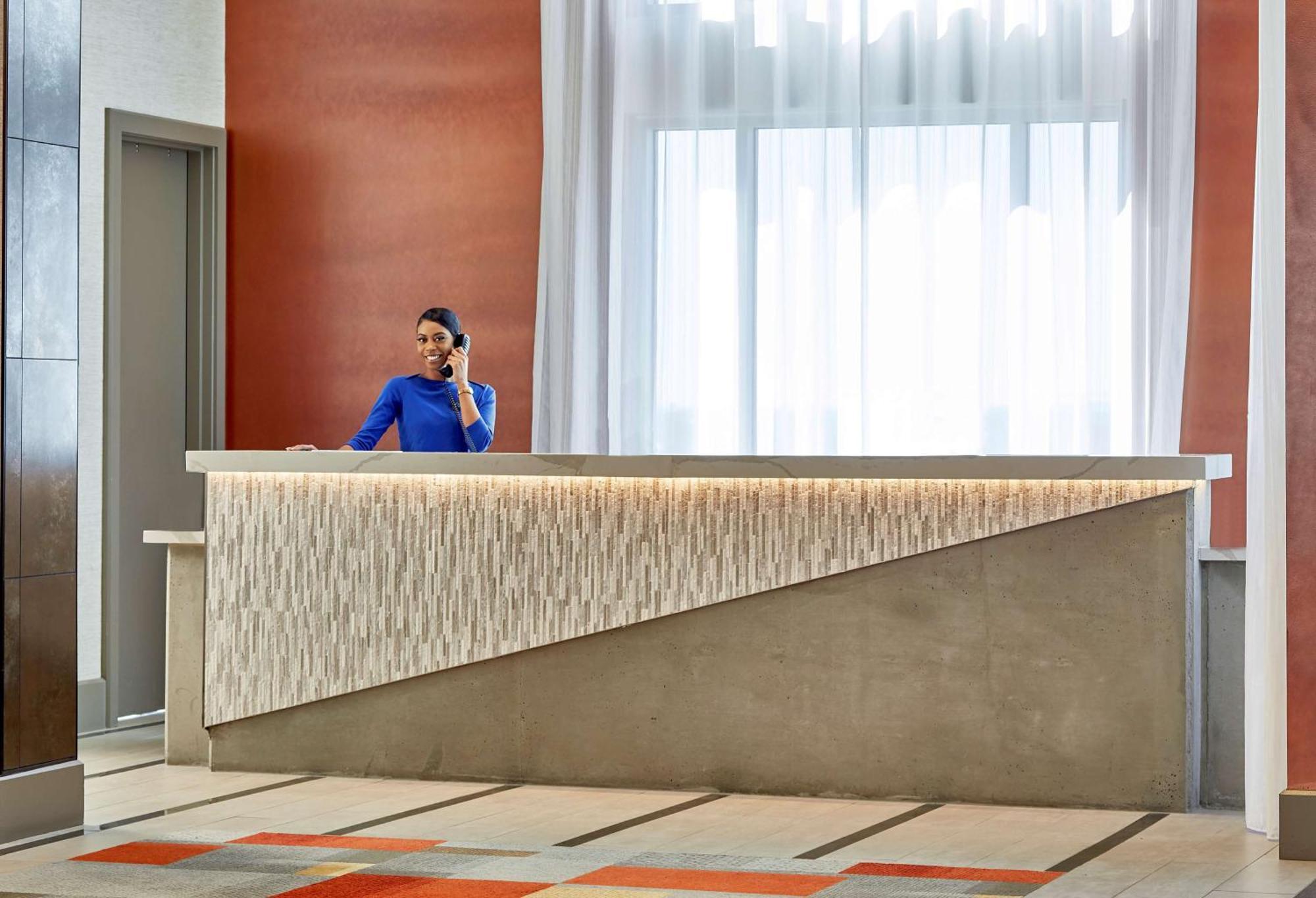 Hampton Inn & Suites Atlanta-Midtown, Ga Εξωτερικό φωτογραφία